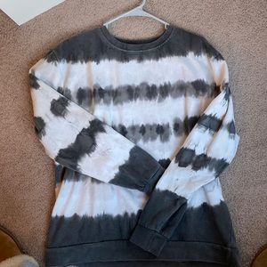 Pretty little thing sweatshirt